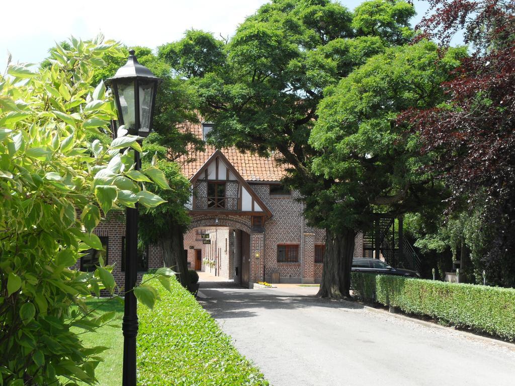 Le Domaine Des Cigognes Ξενοδοχείο Ennevelin Εξωτερικό φωτογραφία